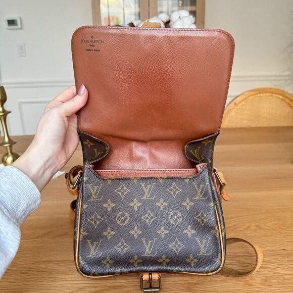 ✅AUTH✅LOUIS VUITTON CARTOUCHIERE MM - Picture 11 of 14